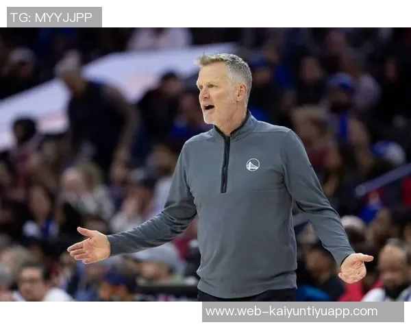 库里赞巴追梦掌控比赛局势末节我只需短暂出场便锁定胜局