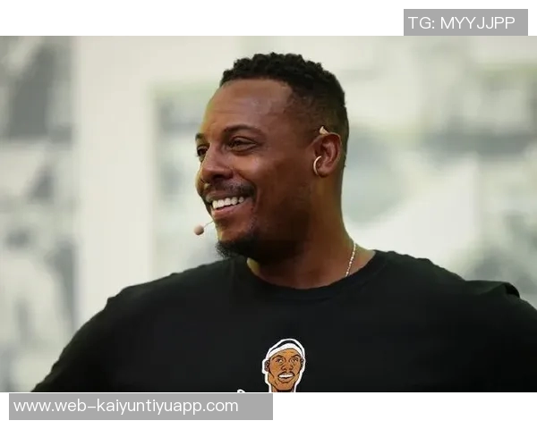 皮尔斯直言社交媒体女性穿着暴露不应责怪男性主动搭讪 皮尔斯直言社交媒体女性穿着暴露不应责怪男性主动搭讪