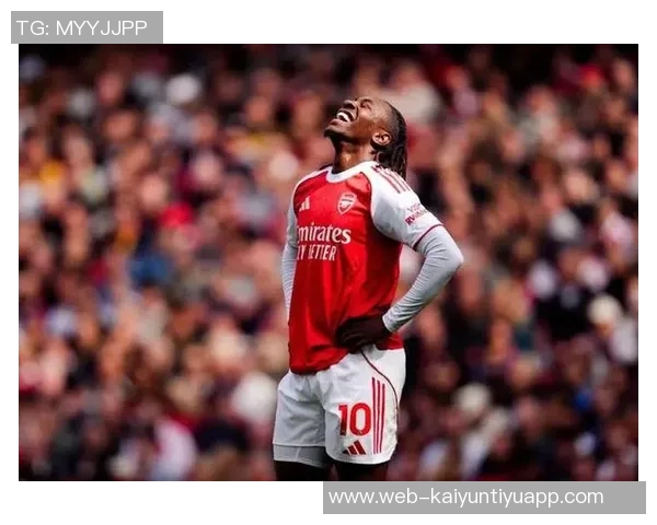 指挥官苏维门迪传球表现惊艳96次传球成功率高达948长传全中展现实力 指挥官苏维门迪传球表现惊艳96次传球成功率高达948长传全中展现实力