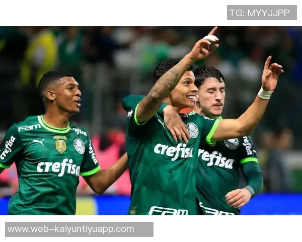 帕尔梅拉斯主帅泪洒赛场感慨逆转胜利带来的深刻解脱与感动