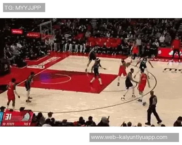 格兰特谈杨瀚森跑位配合能力语言障碍影响沟通效果