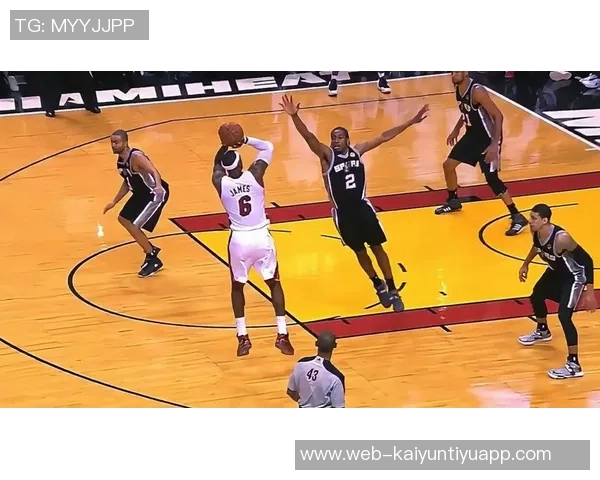 詹姆斯称弗拉格有潜力走莱昂纳德发展之路与多位名人堂球员共事