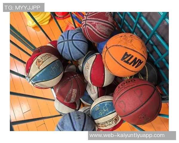 弗拉格分享与兄长共聚时光感受篮球带来的快乐与团结